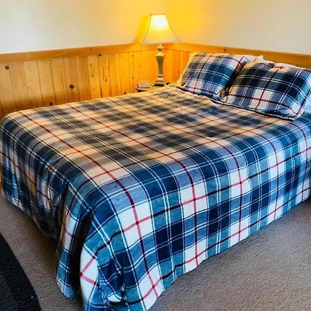 The Loft At Bear Mountain Log Cabins Юрика Спрингс Экстерьер фото