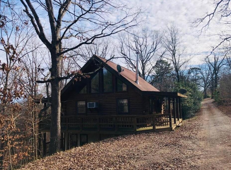 The Loft At Bear Mountain Log Cabins Юрика Спрингс Экстерьер фото