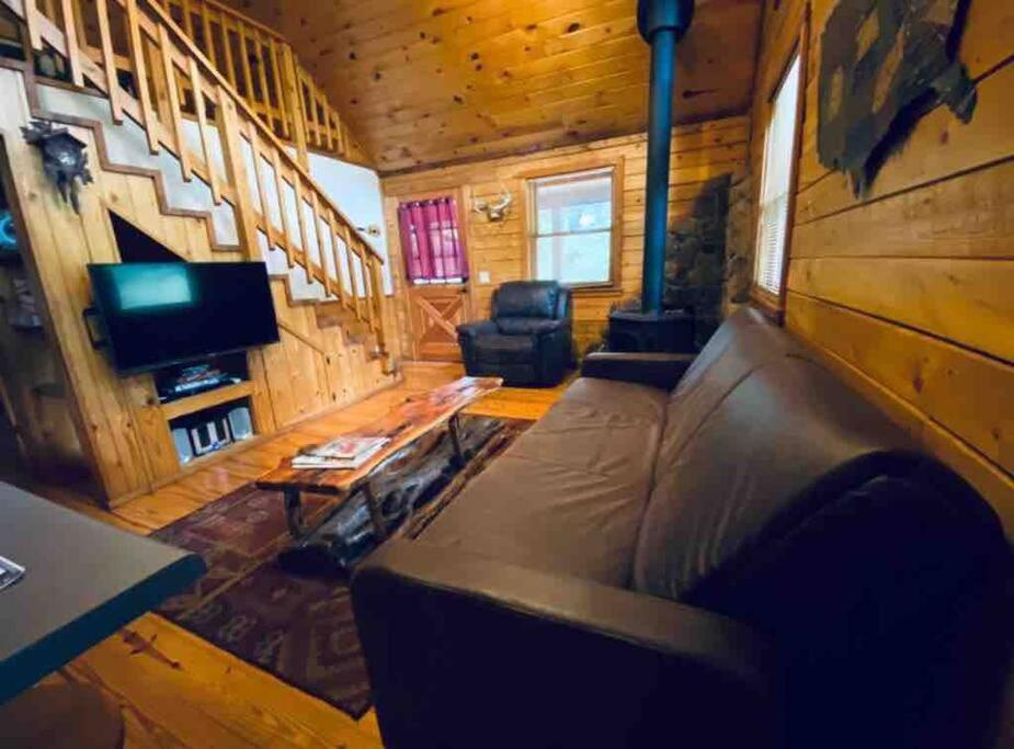The Loft At Bear Mountain Log Cabins Юрика Спрингс Экстерьер фото